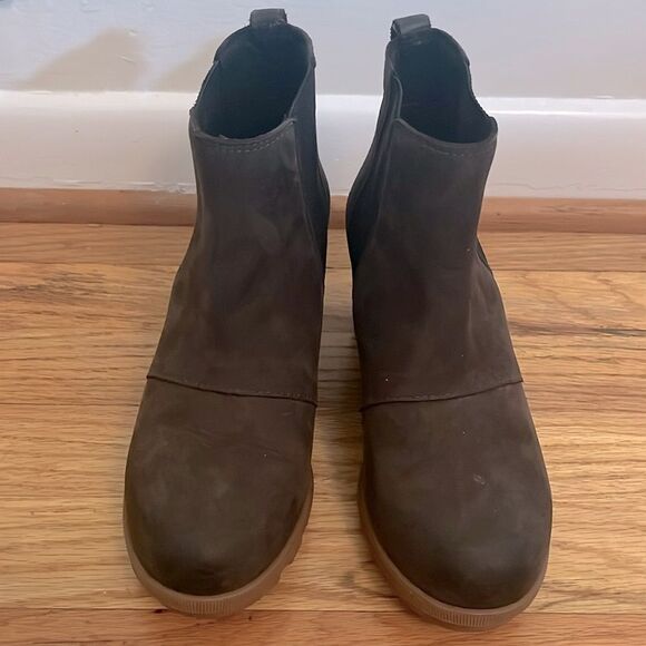 Sorel Joan of Arctic Brown Suede Ankle Chelsea pull on Booties size 6 - Picture 5 of 7